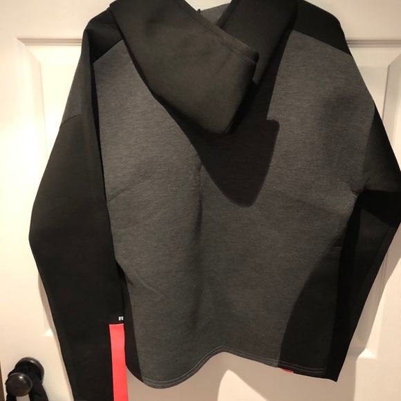 RBX active sweater - Picture 2 of 3